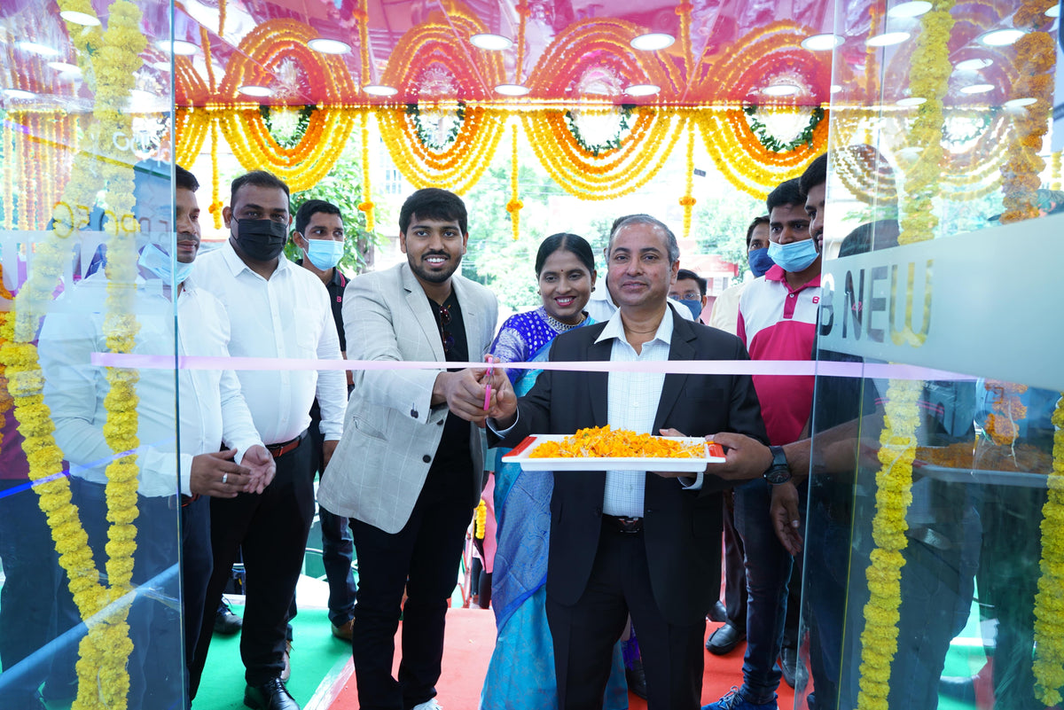 BNew Mobiles Grand Opening of 100th and 101th Store in Vizag Daba Gard
